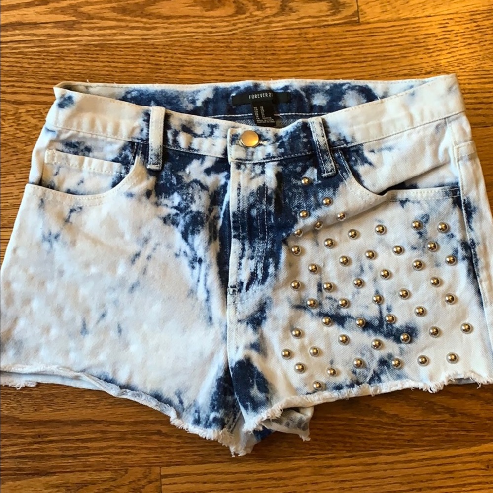 Studded denim shorts